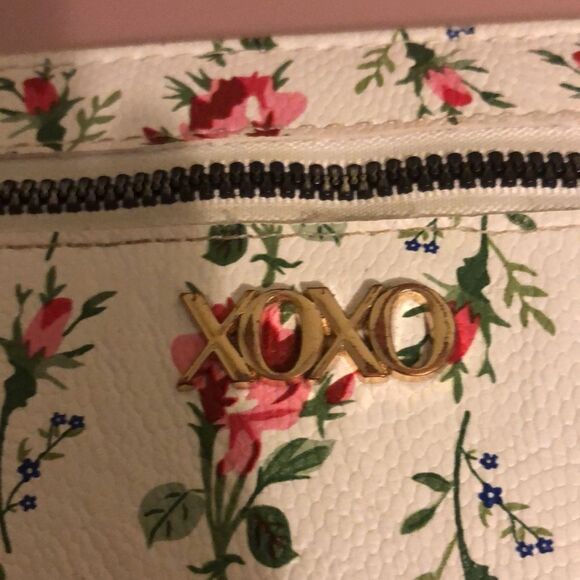 Xoxo zipper wristlet wallet floral - Picture 2 of 9
